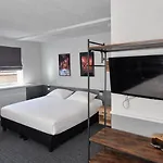 Hotel Hotel,cafe,biljart Pot 3*