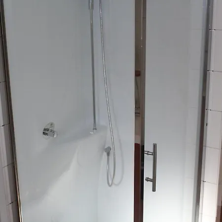 호텔 Hotel,cafe,biljart Pot 3*