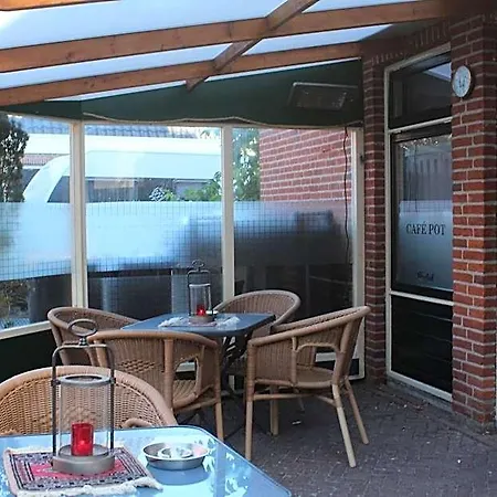 Hotel,cafe,biljart Pot 3* Groenlo