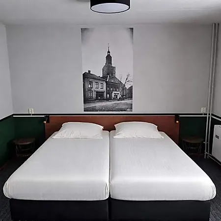 Hotel,cafe,biljart Pot 3* Groenlo