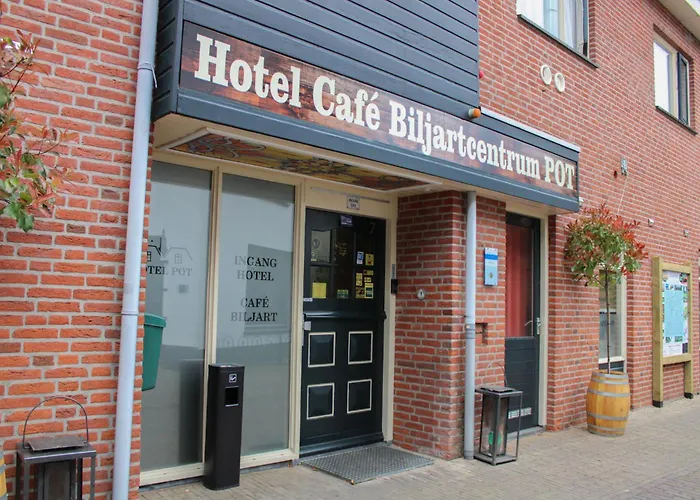 Hotel,cafe,biljart Pot Groenlo