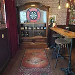 Hotel,cafe,biljart Pot Hotel